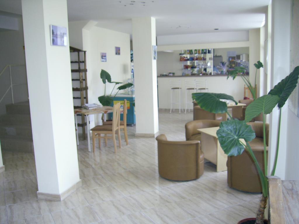 Complex Laguna-Kantardzhiev Primorsko Ngoại thất bức ảnh
