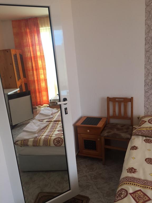 Complex Laguna-Kantardzhiev Primorsko Ngoại thất bức ảnh